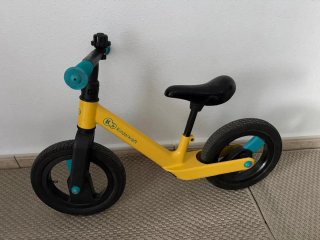 Bicicleta equilibrio Kinderkraft amarilla