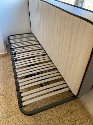 Cama 80x200 cm (colchón y estructura) casi nueva