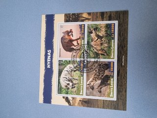 Lote Sellos Fauna Africana: Lycaons, Hienas