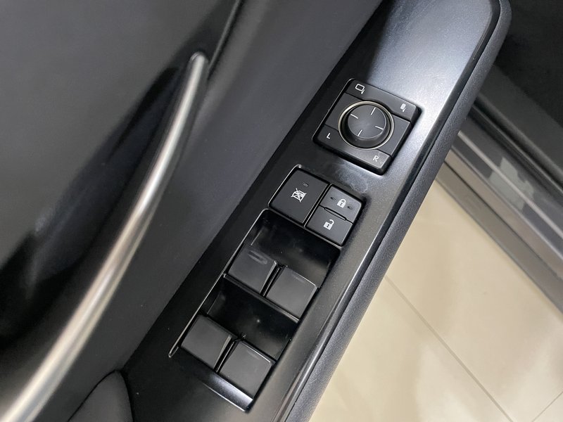 Lexus UX 250h BUSINESS 2022, foto 16