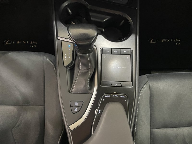Lexus UX 250h BUSINESS 2022, foto 36