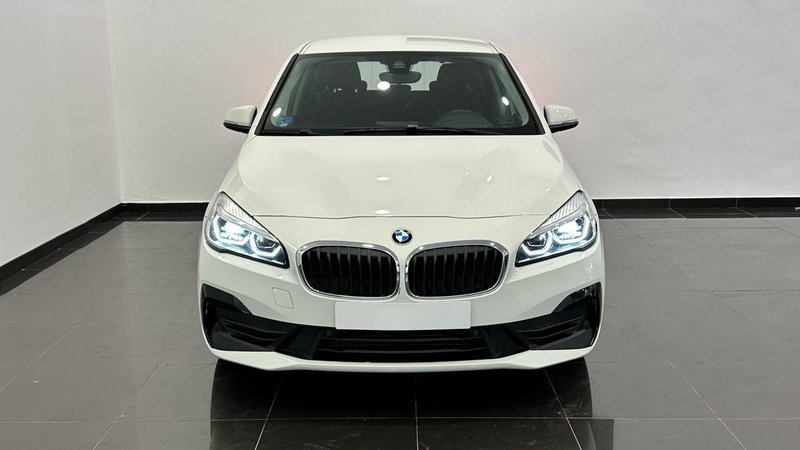 BMW Serie 2 2022, foto 2
