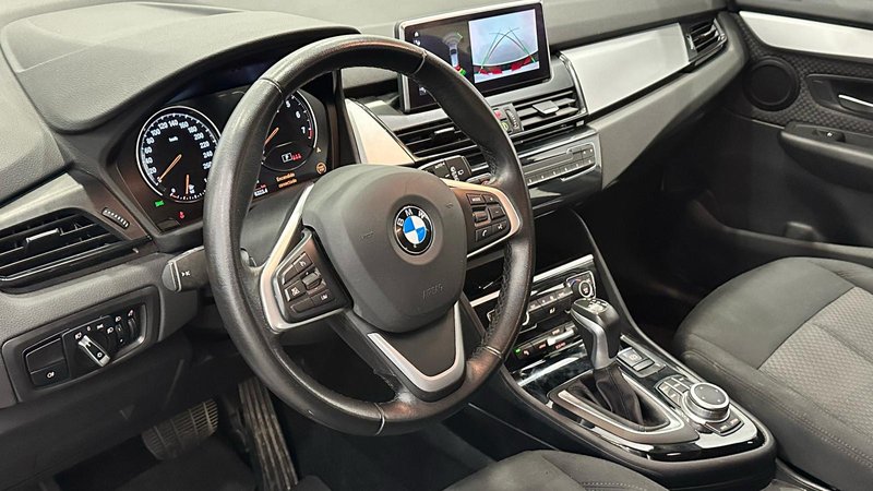 BMW Serie 2 2022, foto 5