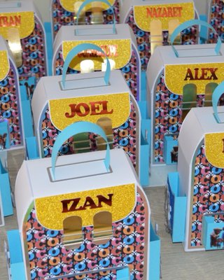 Cajas regalo mochila personalizadas