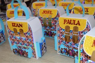 Cajas regalo mochila personalizadas