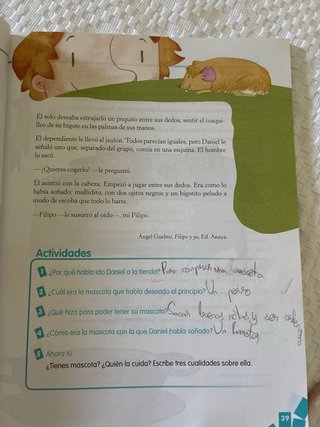 Milhojas, 4 Primaria lecturas : antología