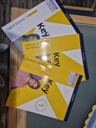 Key 2nd ed. Student Book (Spain).
