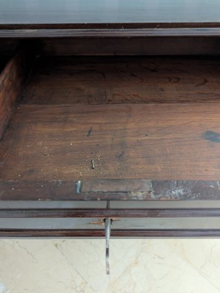 Mesa antigua madera para restaurar