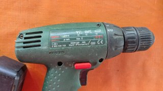 Taladro Bosch PSR 7,2 VES con batería y cargador