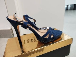 Zapatos beige talla 41