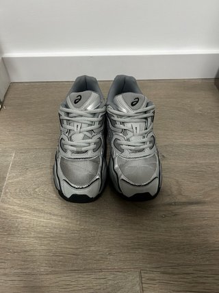 Asics Gel NYC Gris Plata