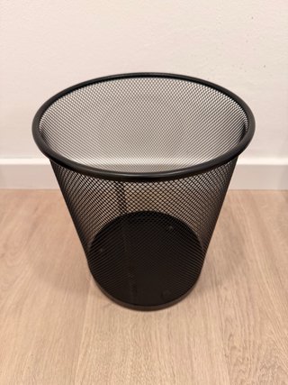 4 Papeleras Metálicas Negras para Oficina