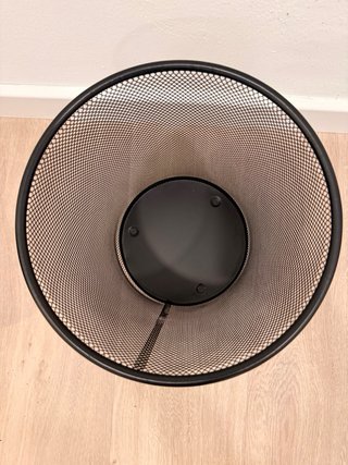 4 Papeleras Metálicas Negras para Oficina