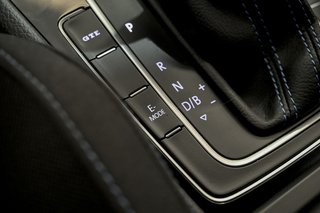 Volkswagen Golf GTE 1.4 TSI e-Power 150kW (204CV) DSG