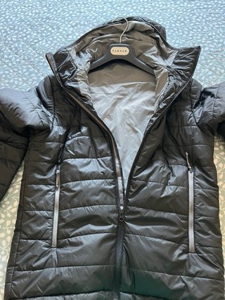 Cazadora acolchada gris oscuro hombre
