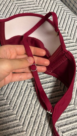 Bikini burdeos