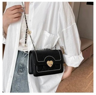 Bolso bandolera acolchado corazón dorado