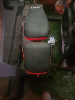 Bicicleta Estática Roja y Negra