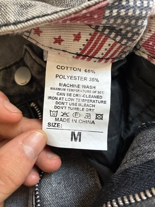 Pantalones cortos vaqueros grises rasgados