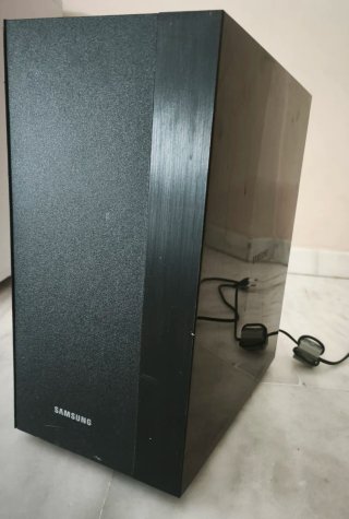 Barra Sonido Samsung HW-H430 + Subwoofer
