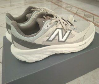 New Balance UTRN, Sea Salt, taglia 43
