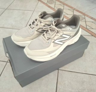 New Balance UTRN, Sea Salt, taglia 43