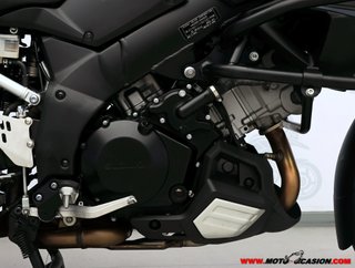 SUZUKI V-STROM 1000
