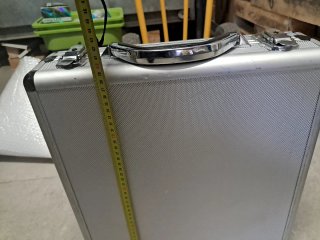 Maletín de aluminio