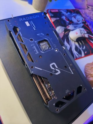 Gráfica Asus RX 7800 XT 16GB