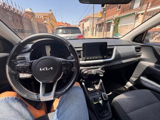 KIA Stonic 2022, etiqueta Eco, gasolina,95.000 km