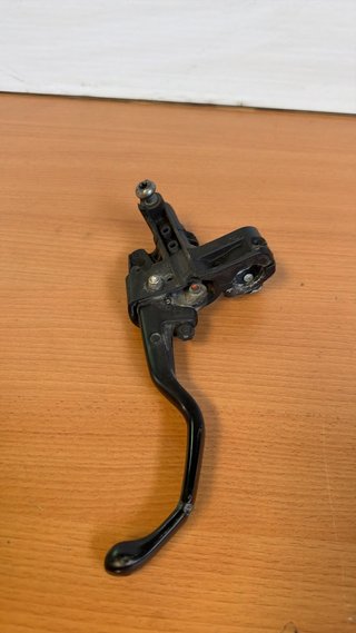 Maneta y bomba de freno para BMW F700GS 32728530045
