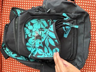 Mochila Roxy Negra y Turquesa