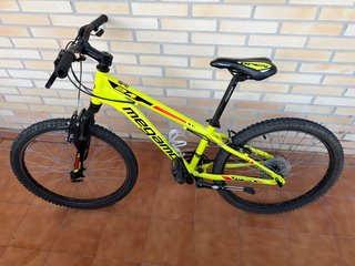 Bicicleta Megamo MTB 24 en muy buen estado.