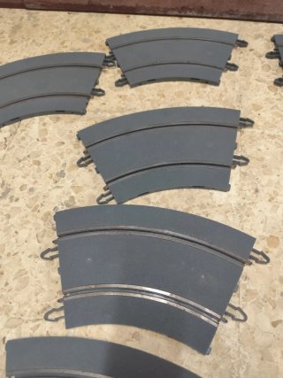 Scalextric SCX WOS (Wireless Overtaking System)