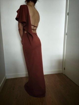 Vestido de fiesta marrón rojizo