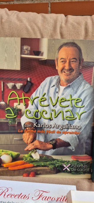6 Libros de recetas de cocina de Karlos Arguiñano.