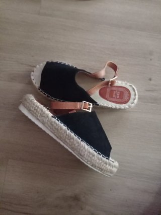 Sandalias H&D SHOES negras