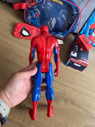 Set Spiderman: Muñeco,neceser y cómic