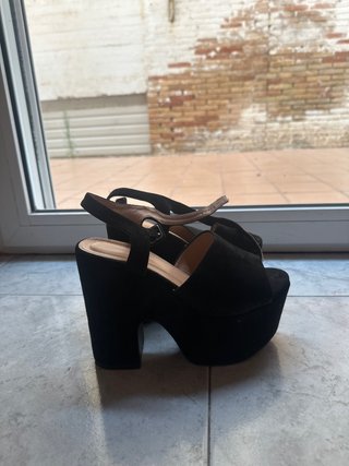 Zapatos de tacón negros plataforma