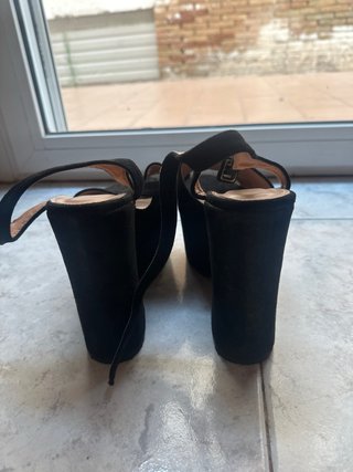 Zapatos de tacón negros plataforma