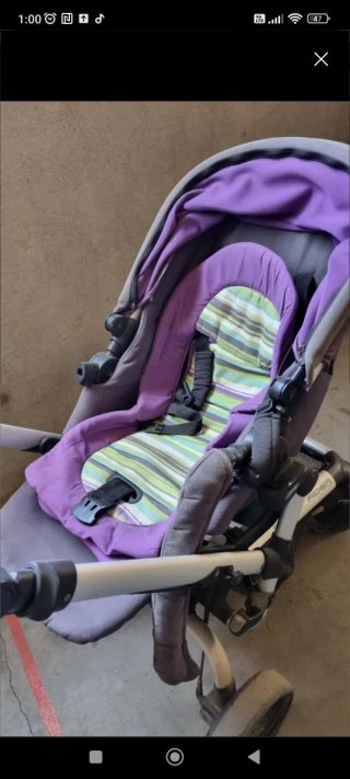 Silla de coche para bebé púrpura