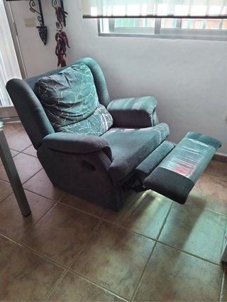 Sillón reclinable balancín gris