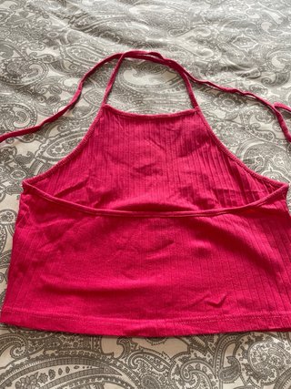 Top halter rojo sin mangas