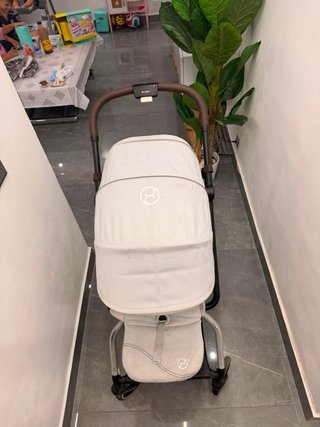 Cybex Eezy S Twist2