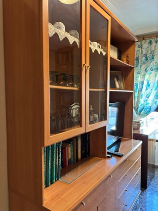 Mueble TV salón madera y cristal