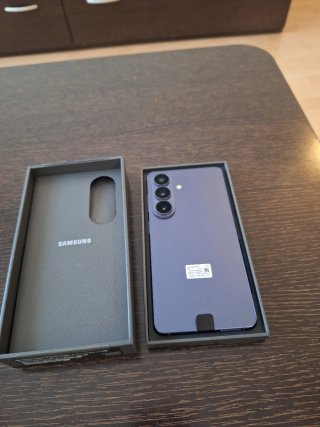 Samsung Galaxy S26 Nuevo 256GB Violeta