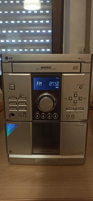Minicadena LG MDSS CD Radio