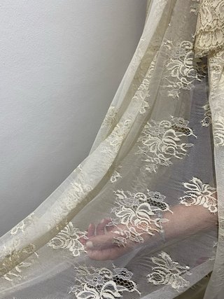 Mantilla Chantilly Beige