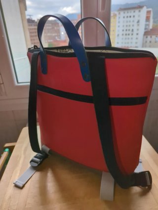 Mochila Daniel Chong Roja y Azul