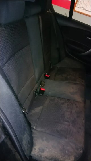 Limpieza de tapicería de coche a domicilio